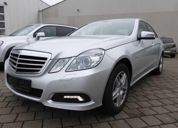 LHD MERCEDES E CLASS